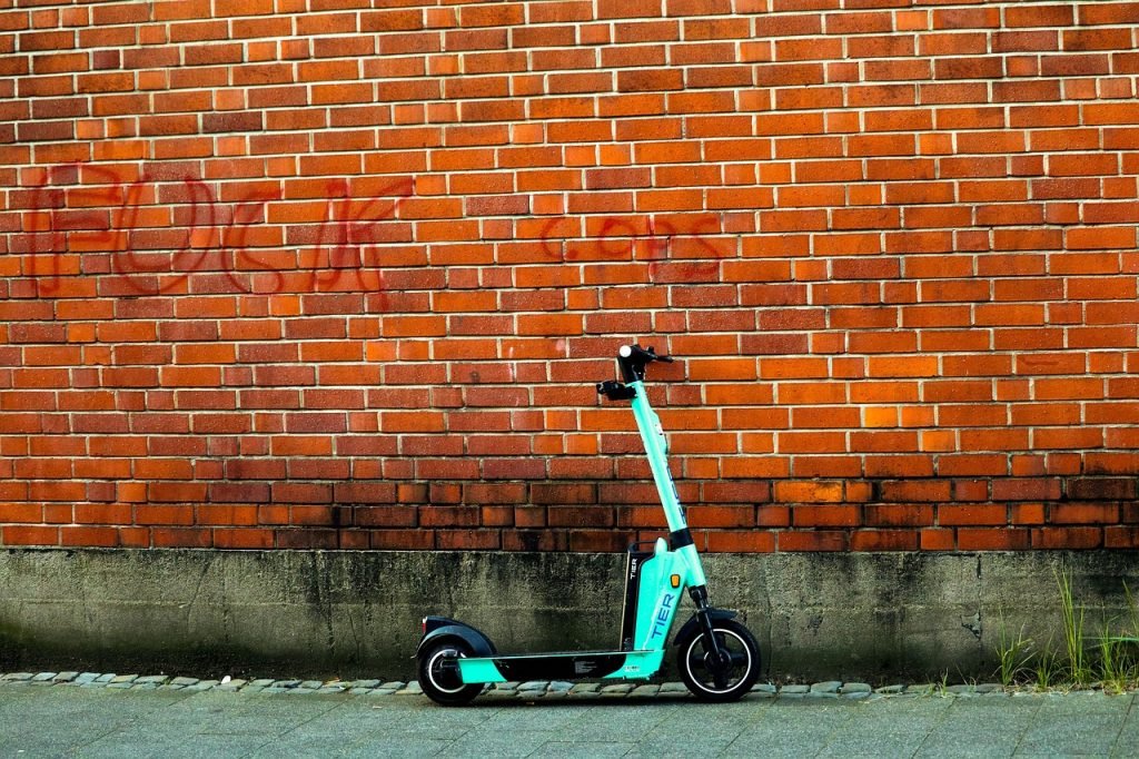 GOTRAX Flex: A Budget Seated Scooter That Surpasses Expectations