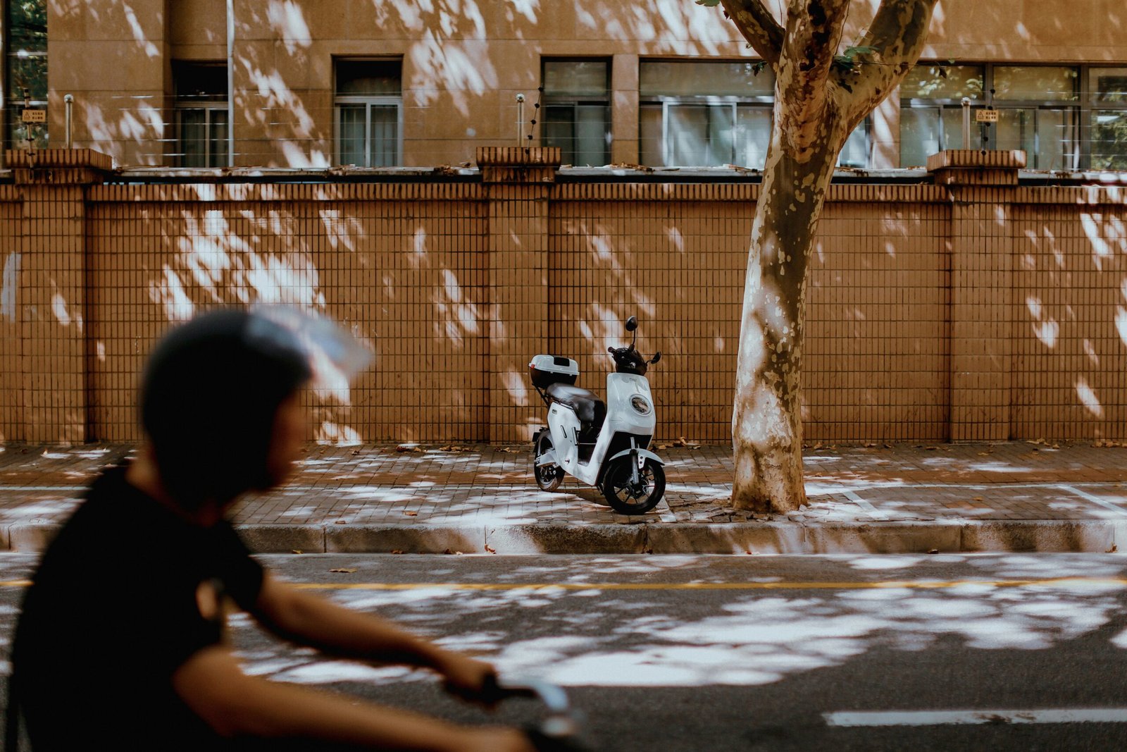 NIU KQi 100P Review: Budget Electric Scooter Tested in 2026