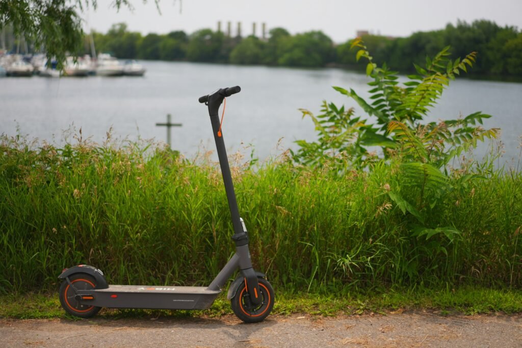 Segway Max G2 Review — Range, Suspension  Tests