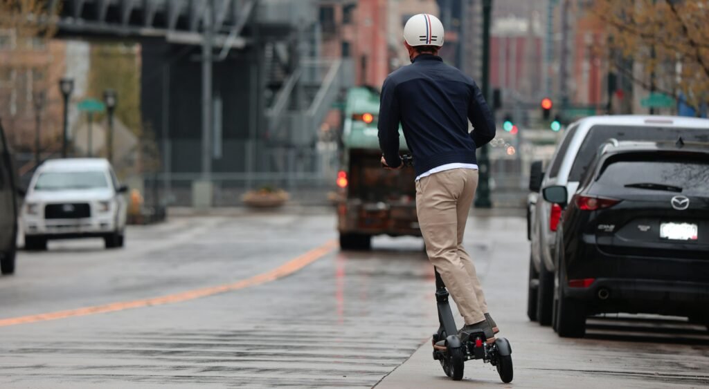 https://www.youtube.com/watch?v=GlQOt9Oi9cM - GOTRAX GX1 vs GX2: Dual-Motor Scooter Test Results